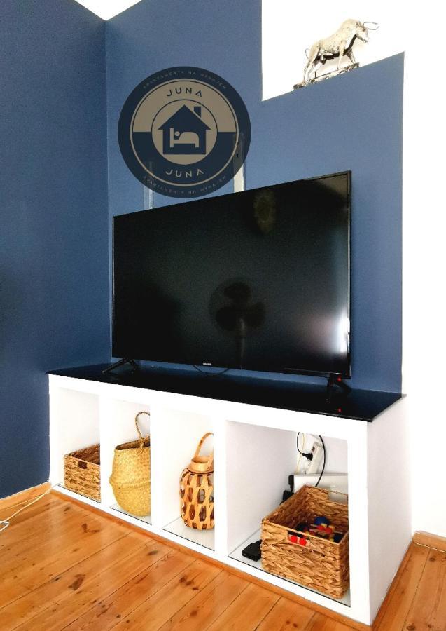 Juna - Nowoczesny Apartament W Centrum Z Widokiem Na Park Pruszków Esterno foto